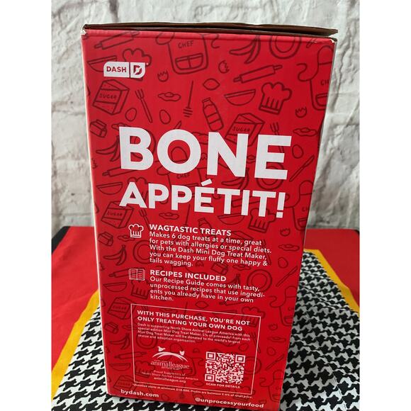 NEW DASH Mini Dog Treat Maker, Small, Red - Picture 5 of 6